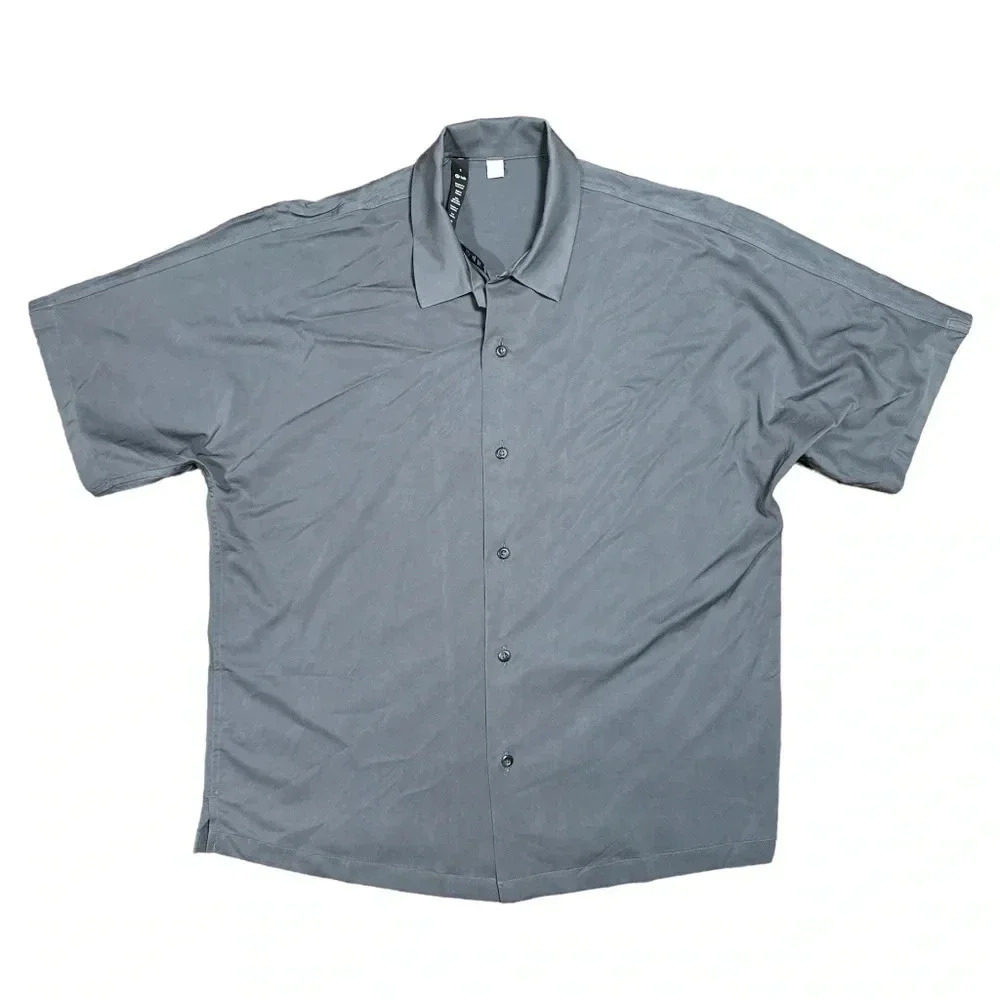 Lululemon Lab Camp S/S Button Shirt  Mens Small Cupro Blend Gray Anthracite